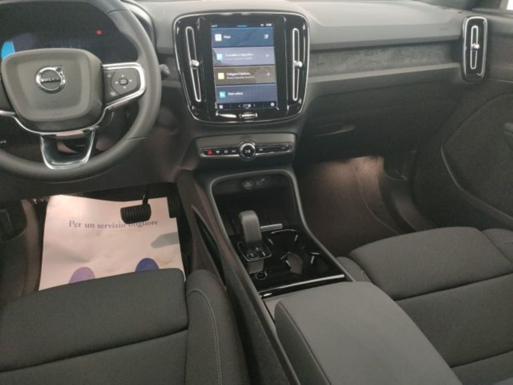 Volvo XC40 nuova a Modena (15)