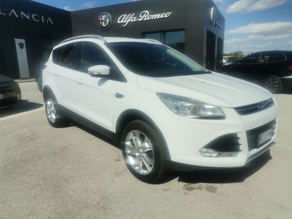 Ford Kuga usata a Matera (3)