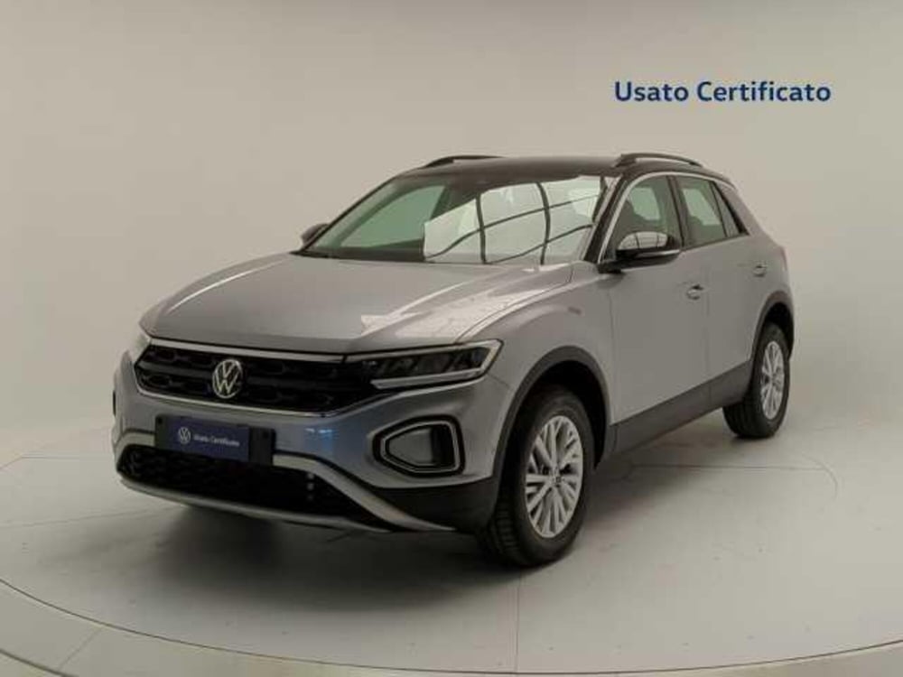 Volkswagen T-Roc nuova a Avellino (3)