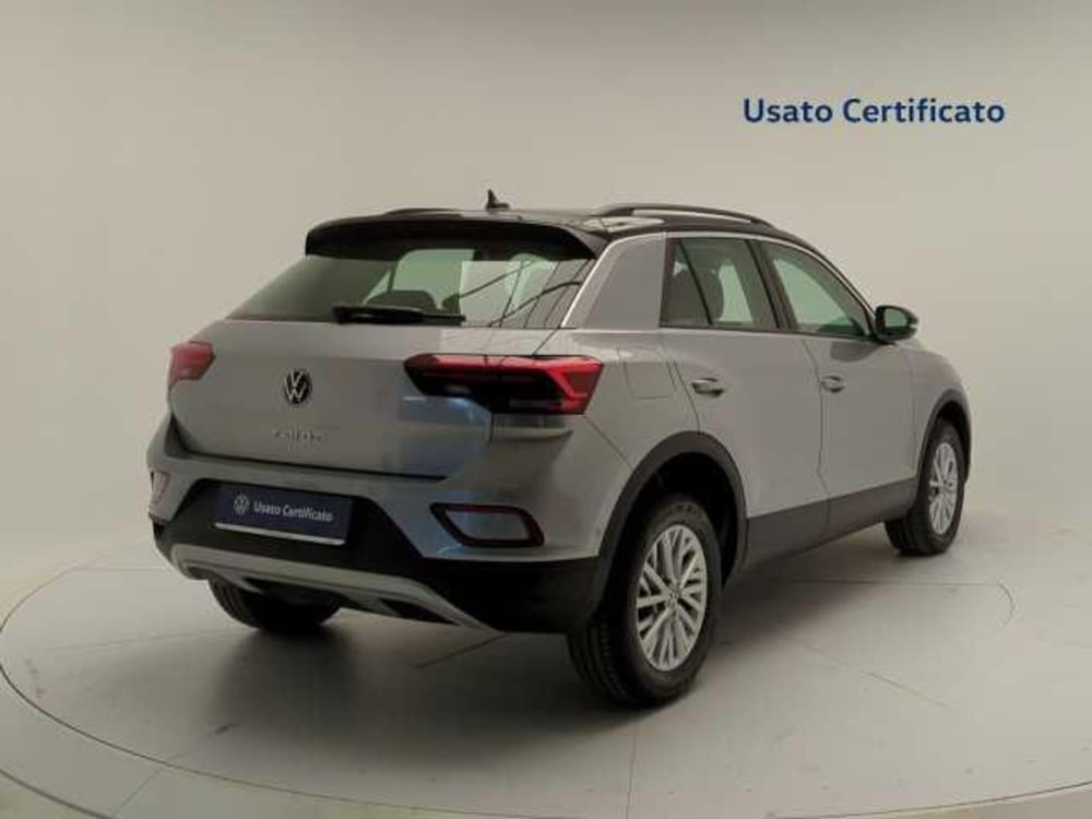 Volkswagen T-Roc nuova a Avellino (6)