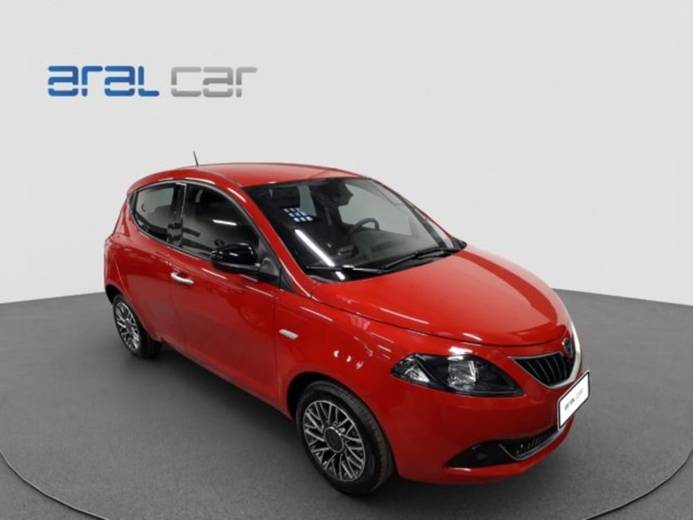 Lancia Ypsilon usata a Torino (6)