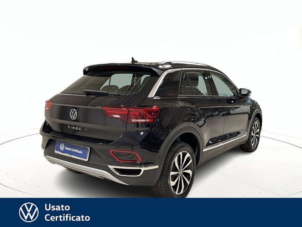 Volkswagen T-Roc nuova a Vicenza (4)