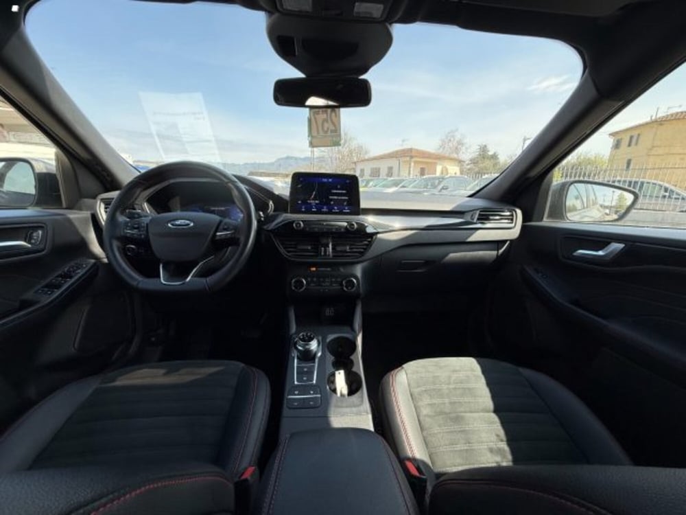 Ford Kuga usata a Lucca (10)