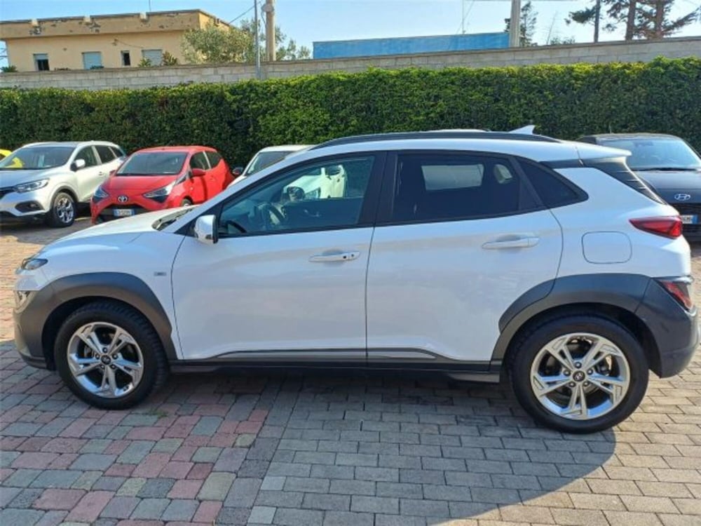 Hyundai Kona usata a Bari (7)