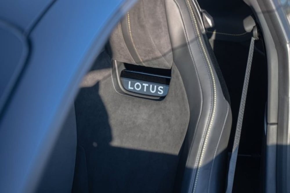 Lotus Emira nuova a Firenze (9)