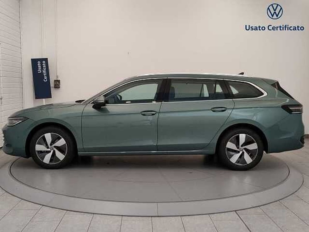 Volkswagen Passat nuova a Varese (3)