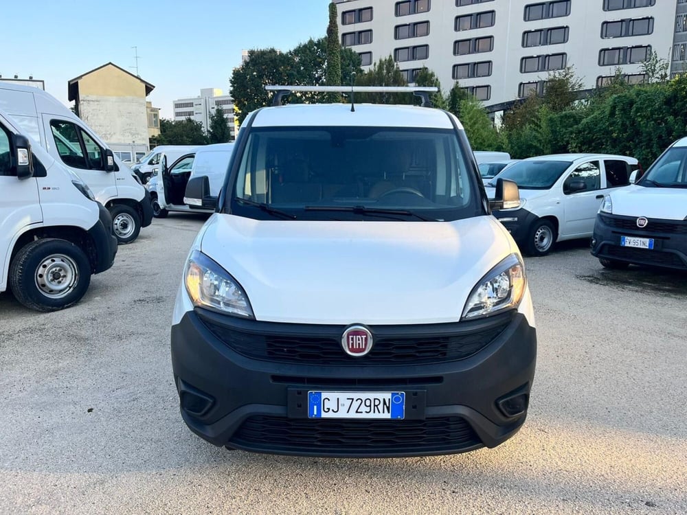 Fiat Doblò Furgone usata a Milano (2)