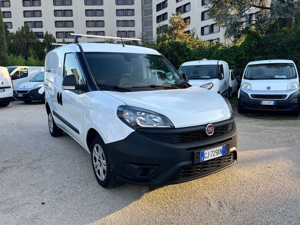 Fiat Doblò Furgone usata a Milano (3)