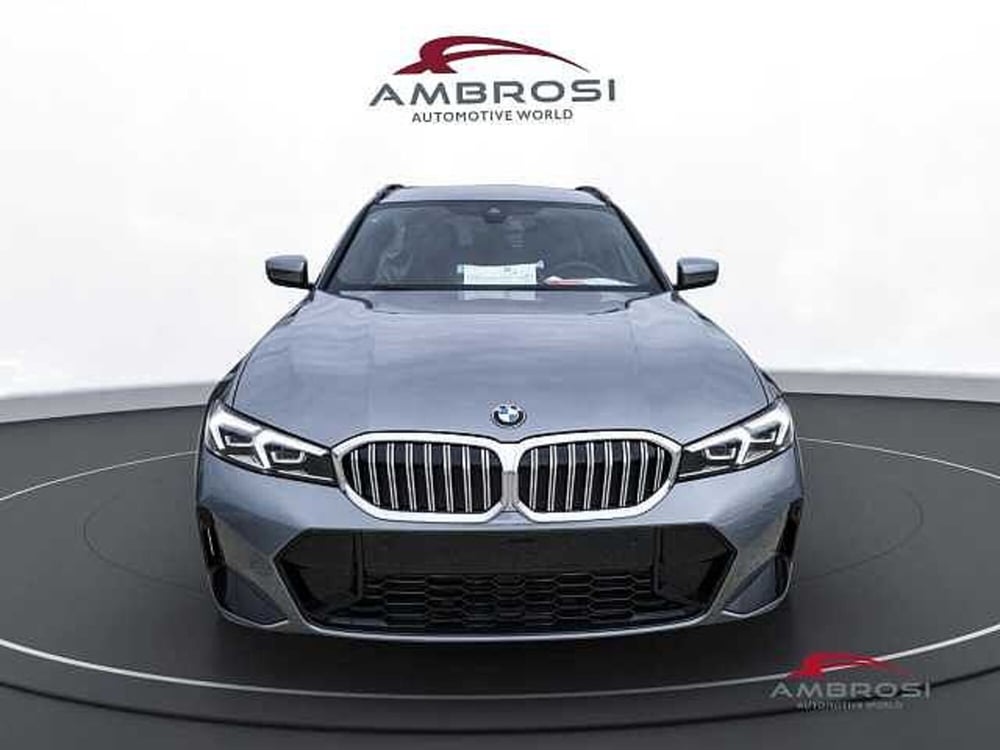 BMW Serie 3 Touring nuova a Viterbo (7)