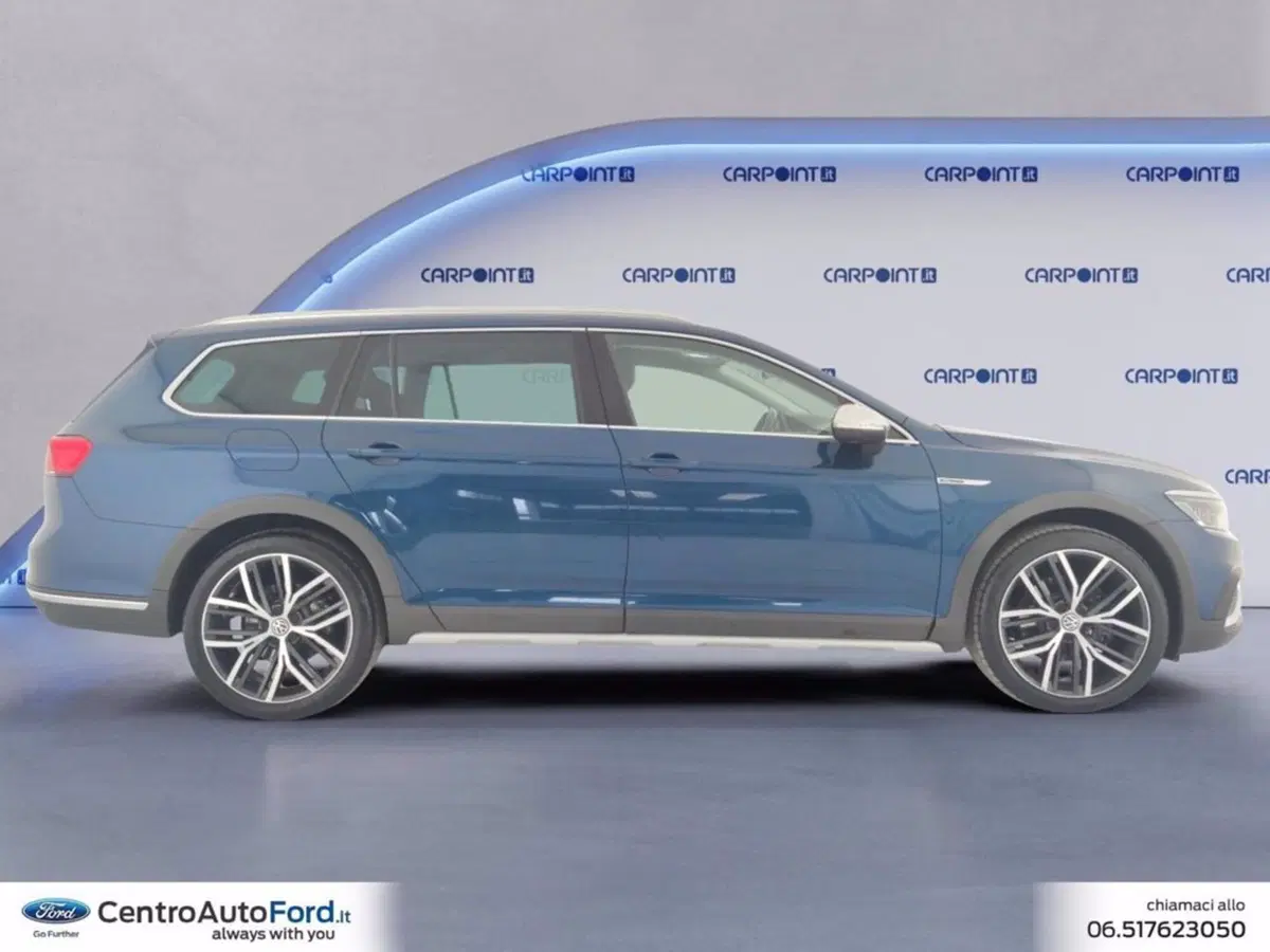 Volkswagen Passat Variant usata a Roma (5)