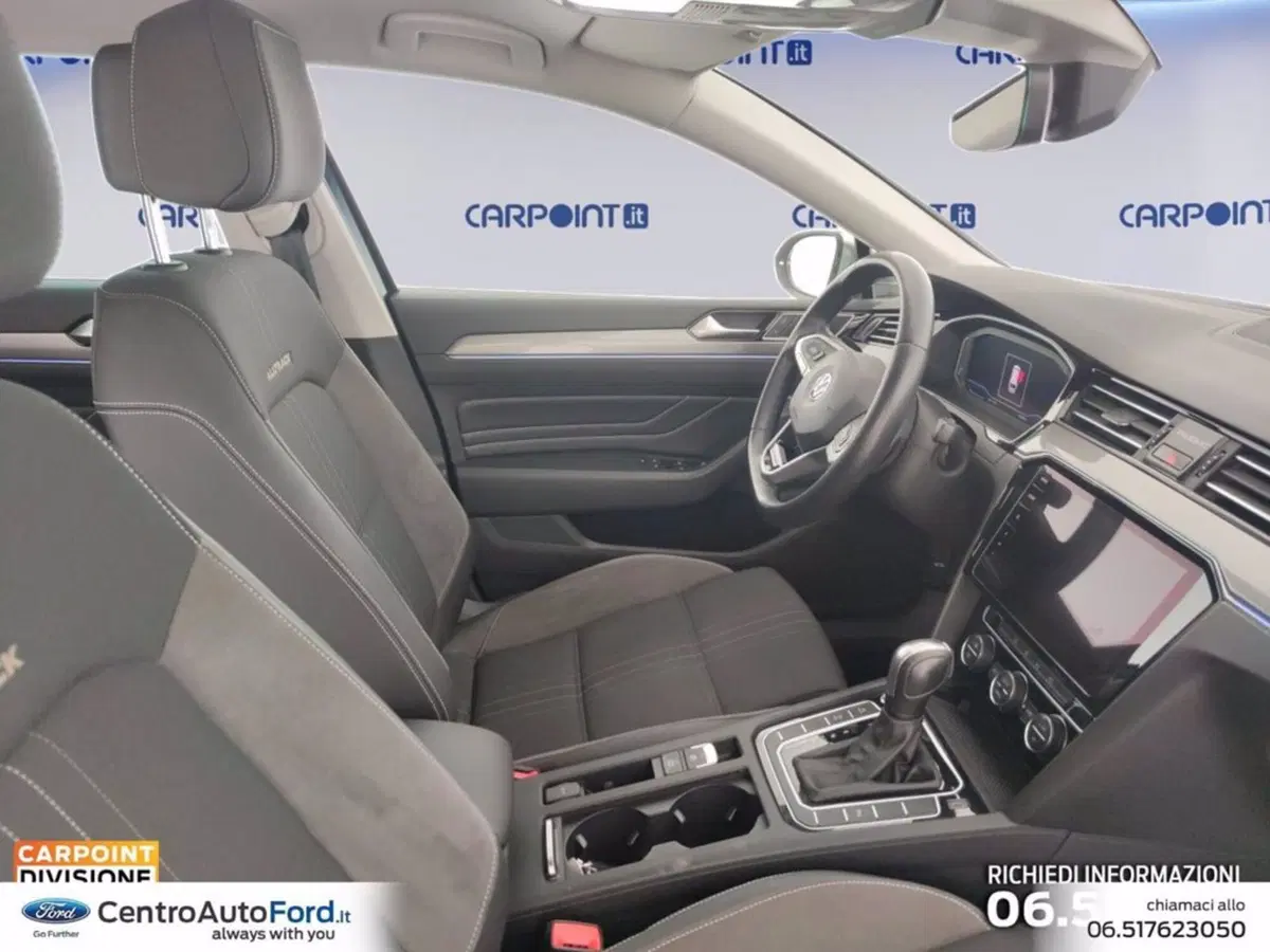 Volkswagen Passat Variant usata a Roma (6)