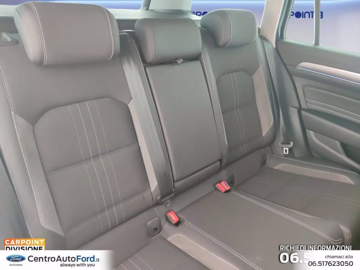 Volkswagen Passat Variant usata a Roma (9)