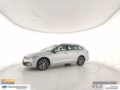 Volkswagen Golf Variant 2.0 tdi Life 115cv del 2021 usata a Albano Laziale