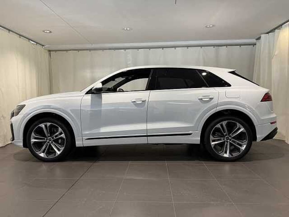 Audi Q8 nuova a Genova (4)