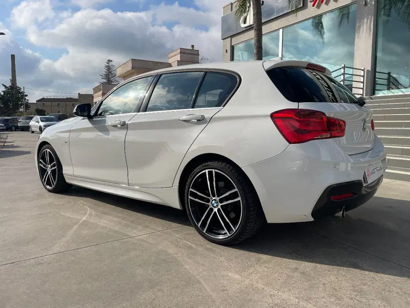 BMW Serie 1 usata a Lecce (16)