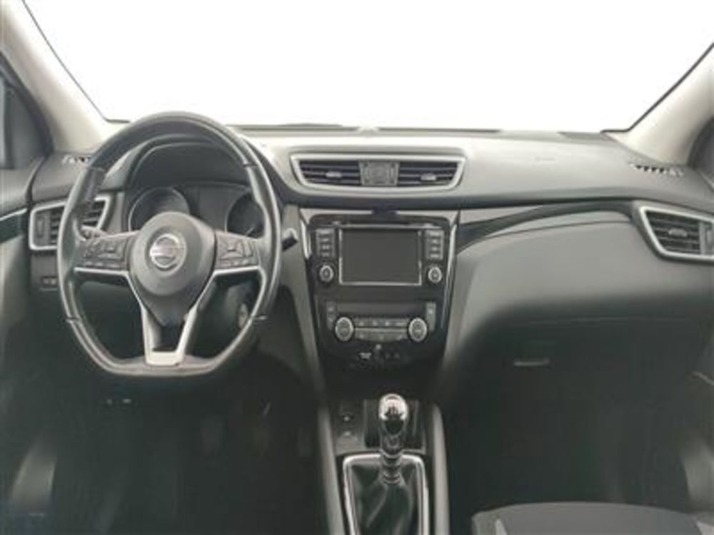 Nissan Qashqai usata a Bari (14)