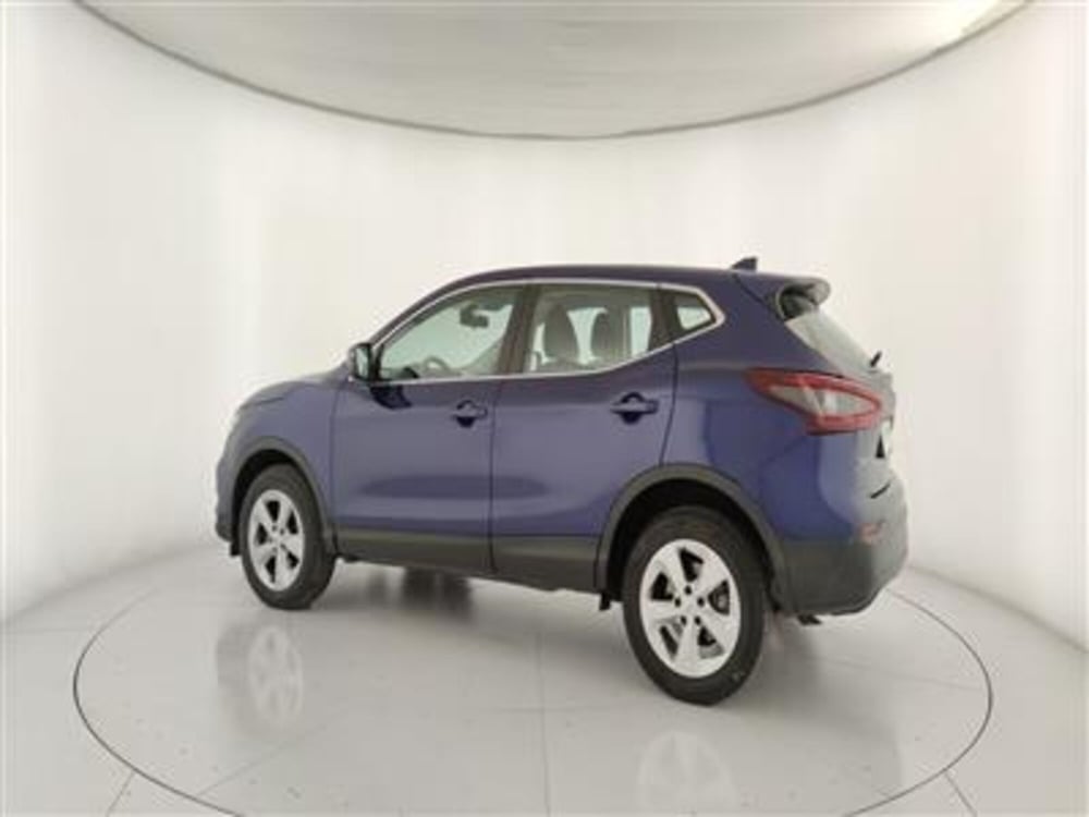 Nissan Qashqai usata a Bari (4)