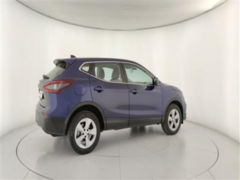 Nissan Qashqai usata a Bari (8)