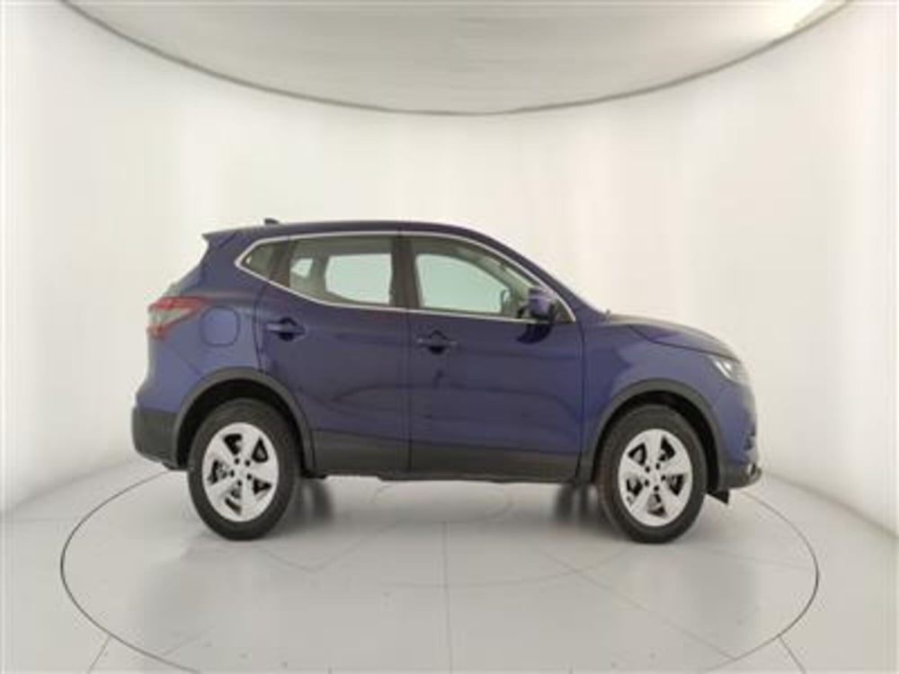 Nissan Qashqai usata a Bari (9)