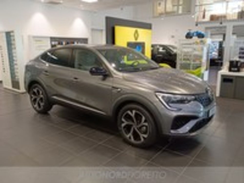 Renault Arkana nuova a Pordenone (6)