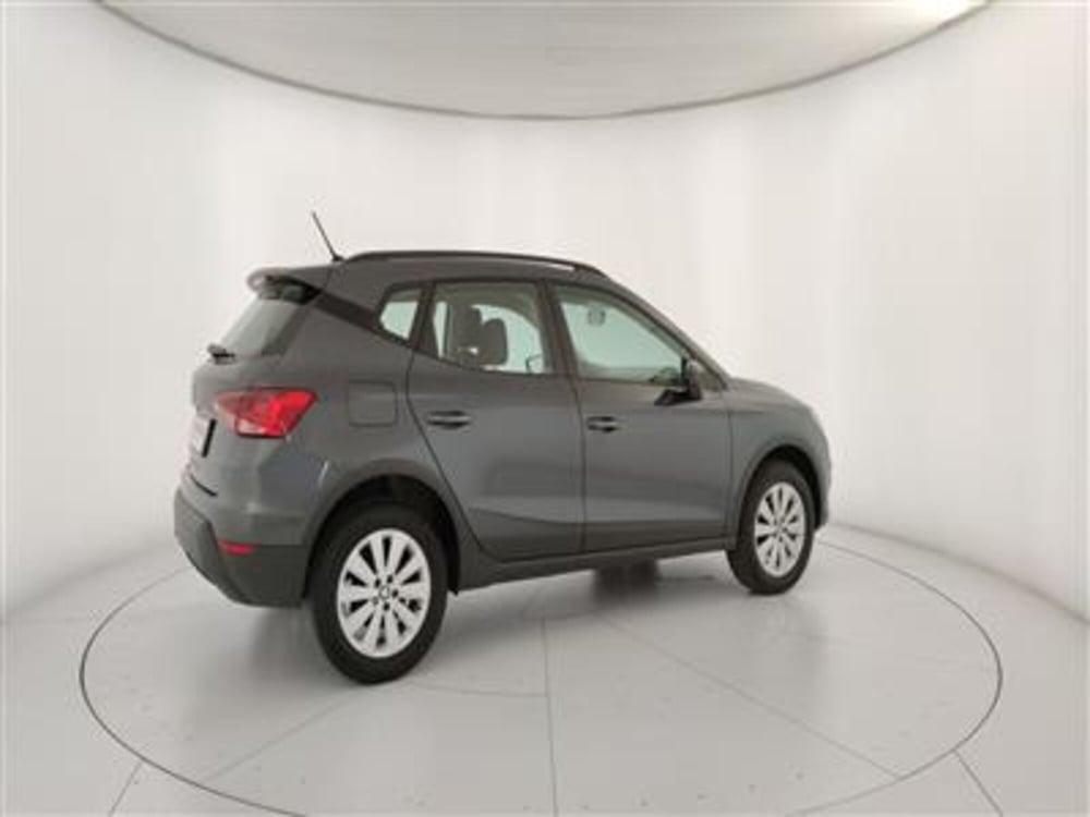 SEAT Arona usata a Bari (8)