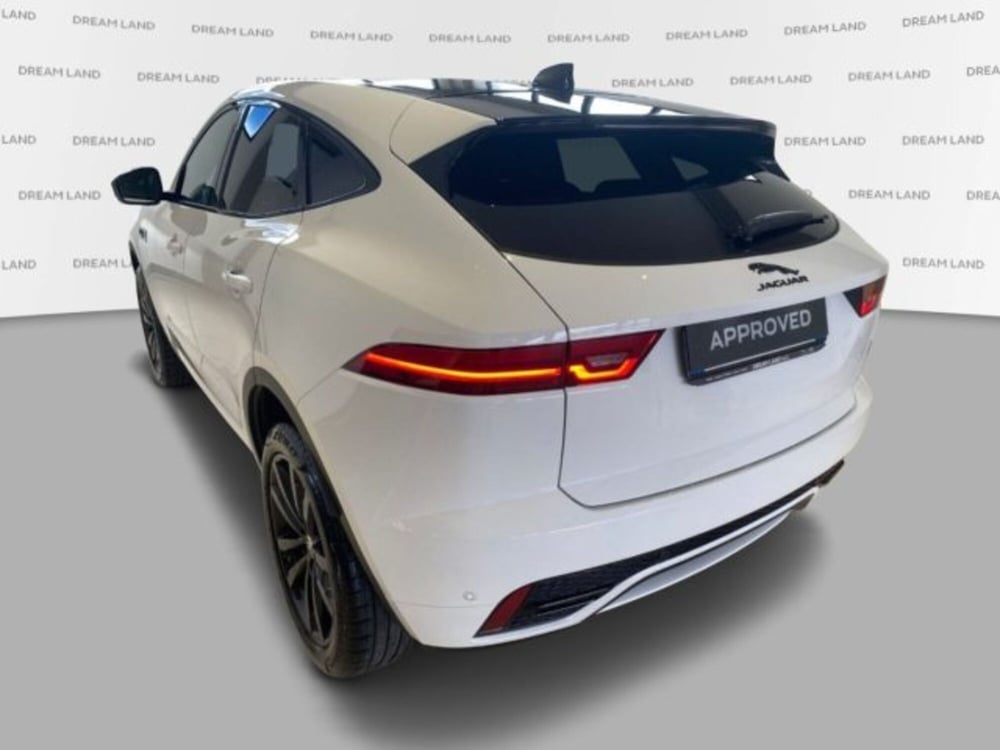 Jaguar E-Pace usata a Livorno (2)