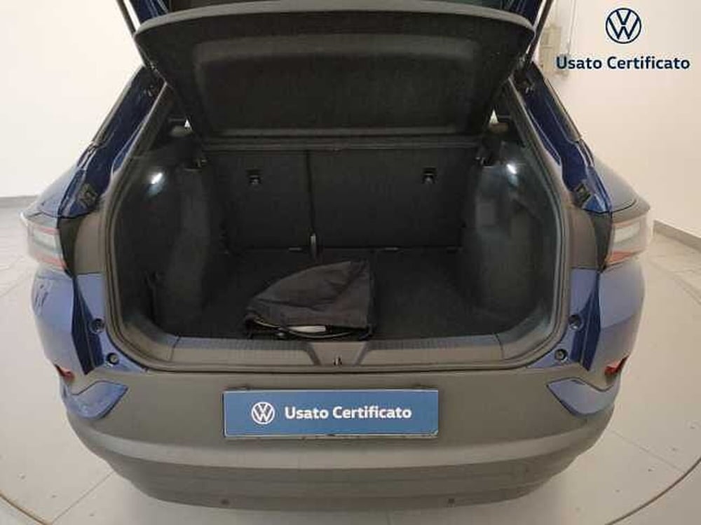 Volkswagen ID.4 usata a Varese (8)