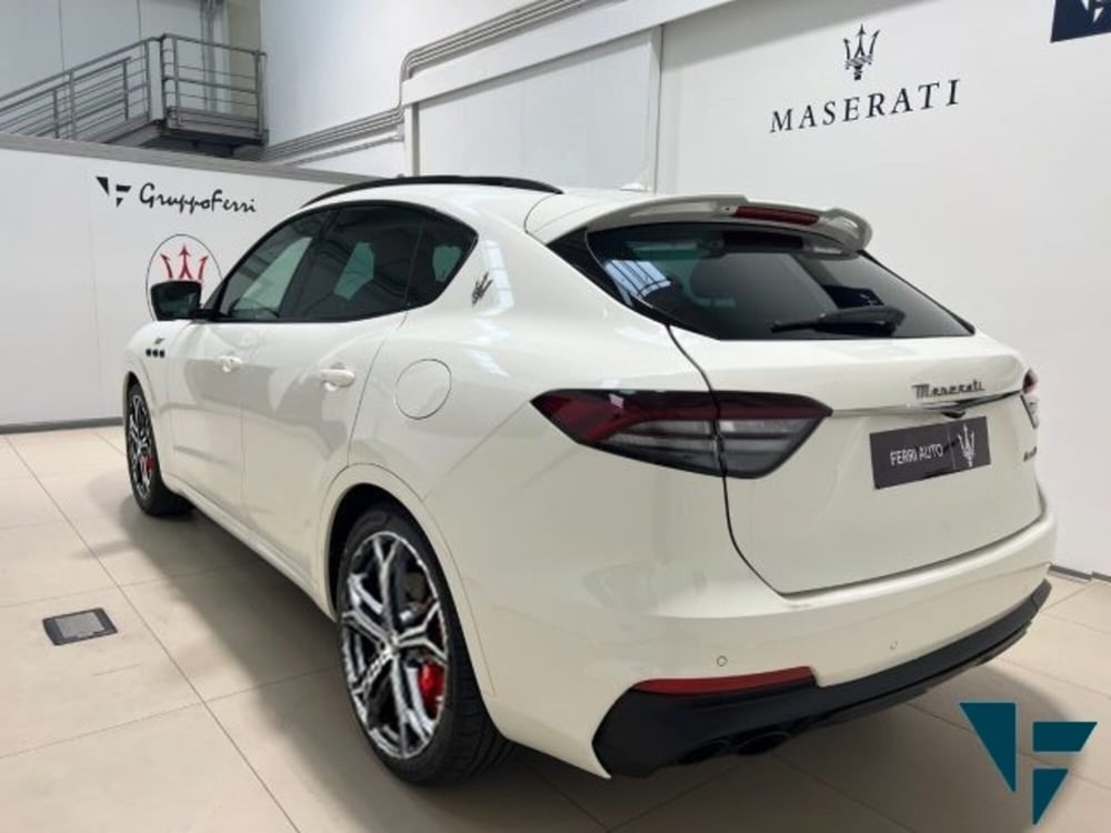 Maserati Levante usata a Udine (6)