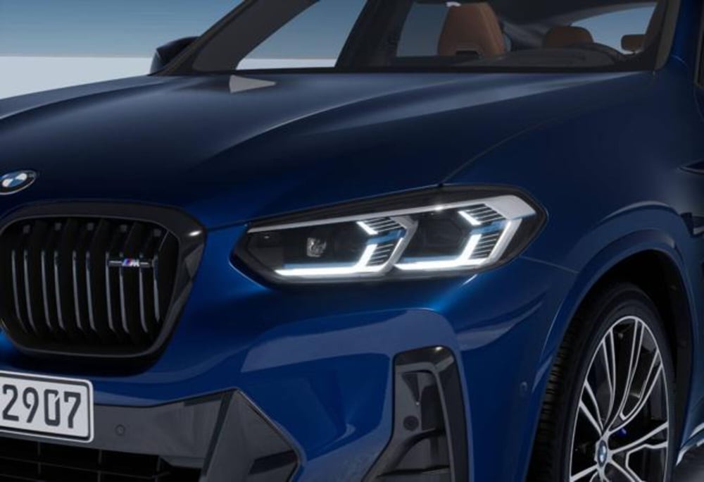 BMW X4 nuova a Modena (7)