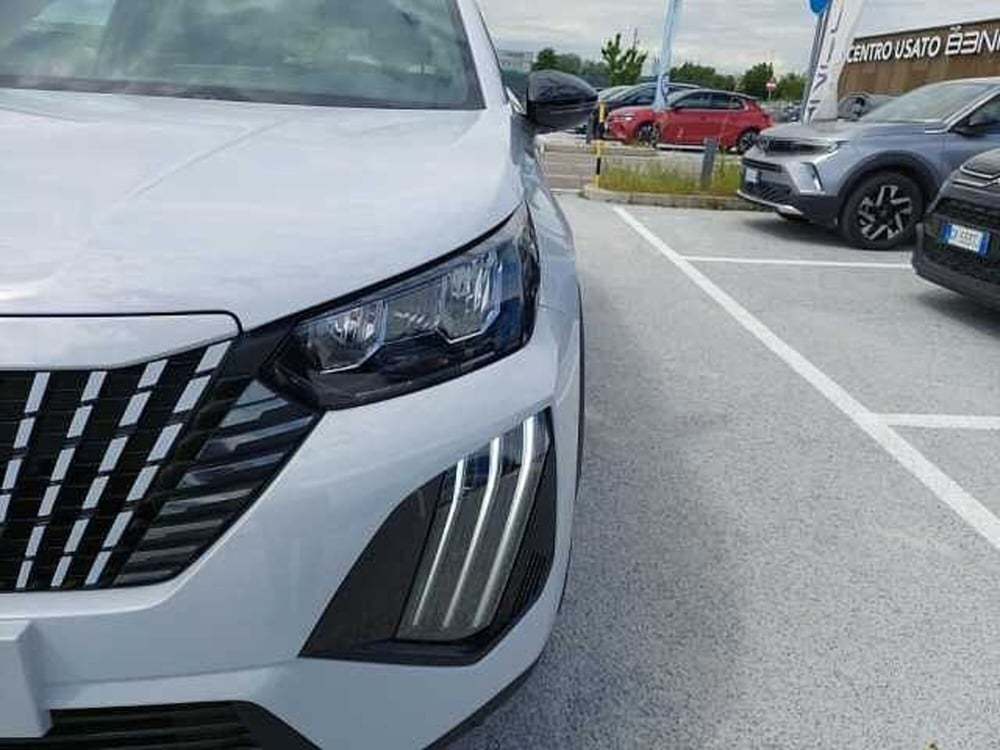 Peugeot 2008 nuova a Ravenna (16)