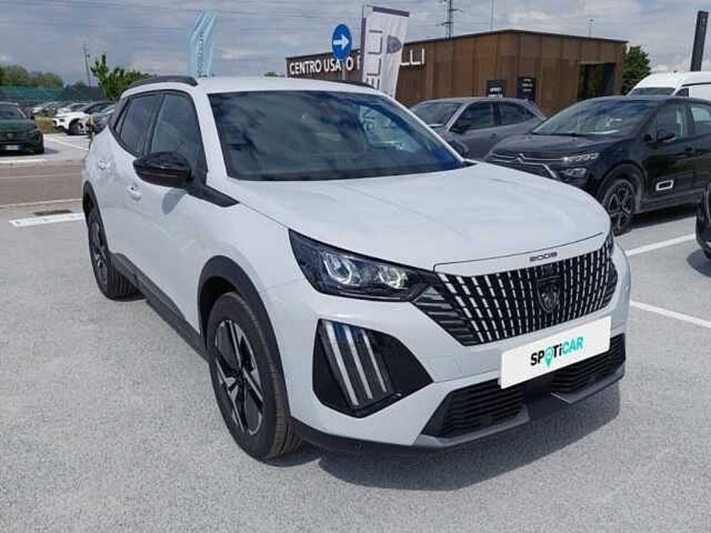 Peugeot 2008 nuova a Ravenna (3)