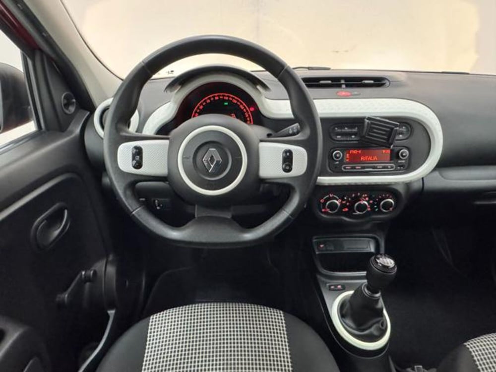 Renault Twingo usata a Como (10)