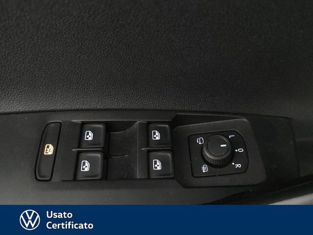 Volkswagen Taigo usata a Vicenza (12)