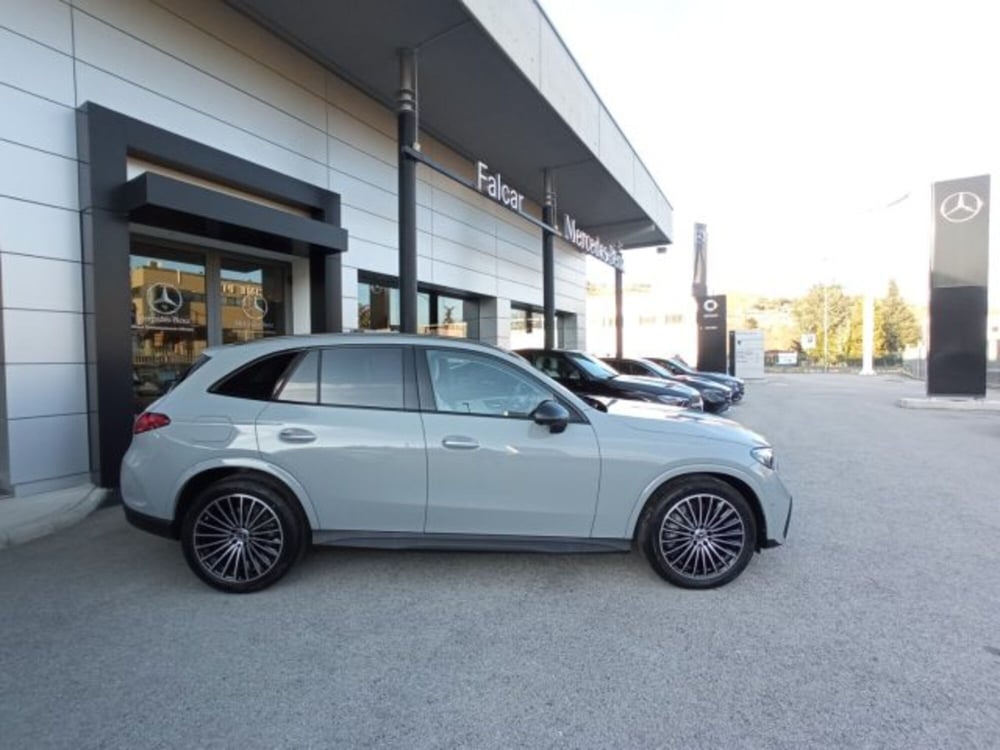 Mercedes-Benz GLC nuova a Potenza (4)