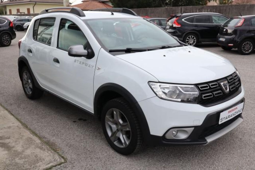 Dacia Sandero usata a Gorizia (3)