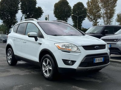 Ford Kuga 2.0 TDCi 136 CV 4WD Titanium DPF del 2010 usata a Massarosa