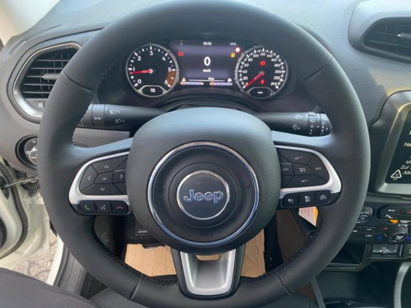 Jeep Renegade nuova a Cuneo (11)