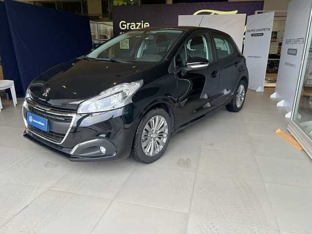 Peugeot 208 usata a Cosenza