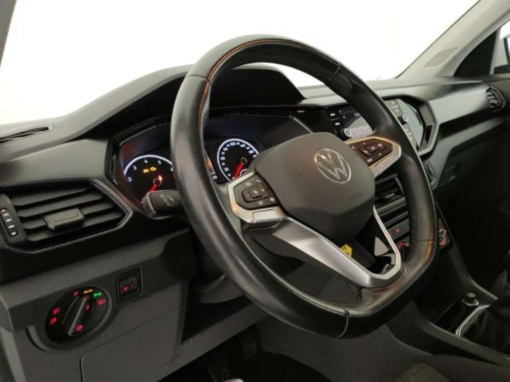 Volkswagen T-Cross usata a Matera (8)