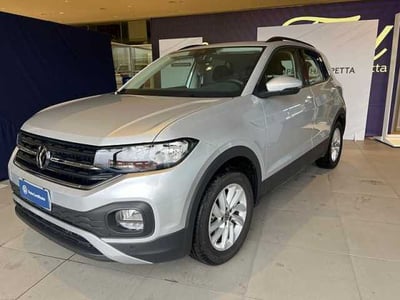 Volkswagen T-Cross 1.0 tsi Life 95cv del 2023 usata a Rende