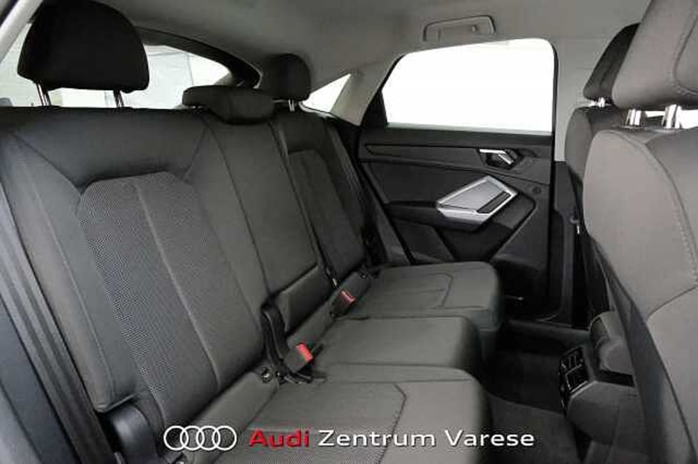 Audi Q3 Sportback usata a Varese (8)