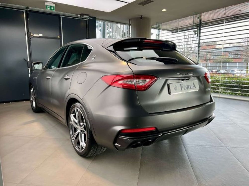 Maserati Levante usata a Torino (6)