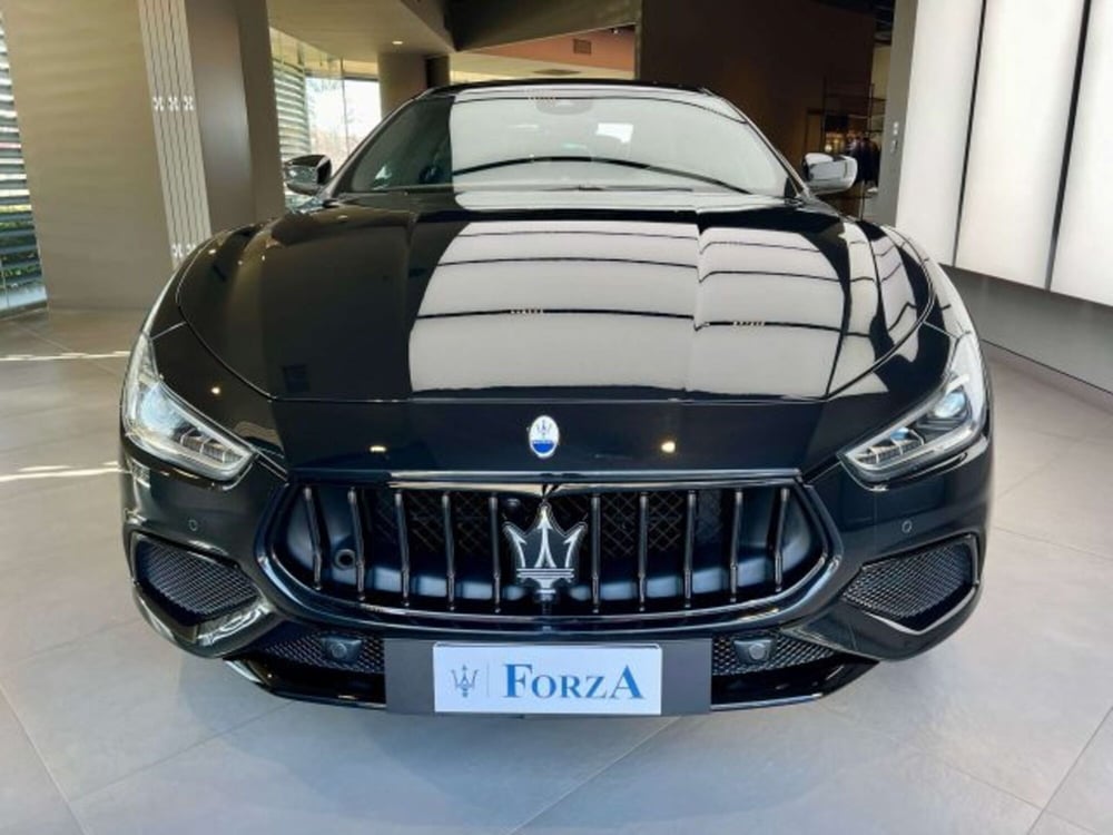 Maserati Ghibli usata a Torino (2)