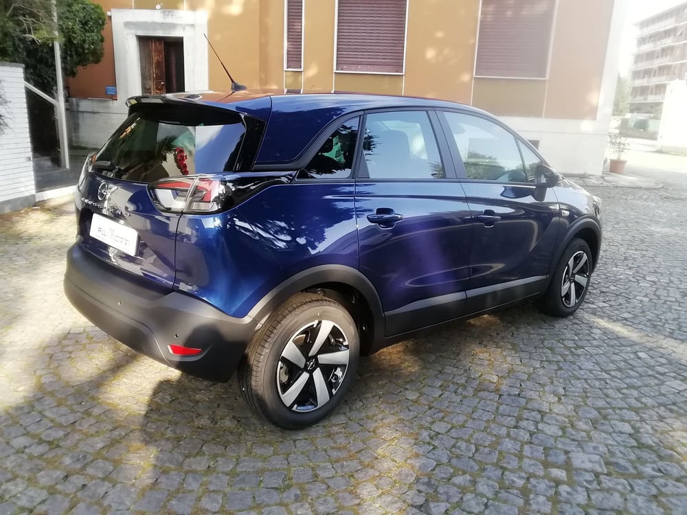 Opel Crossland nuova a Biella (8)