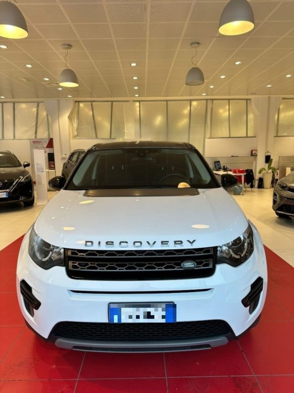 Land Rover Discovery Sport usata a Sassari (5)