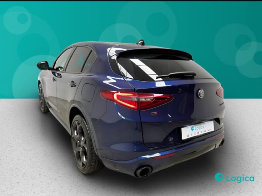 Alfa Romeo Stelvio usata a Biella (4)