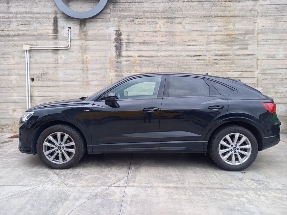 Audi Q3 Sportback usata a Salerno (4)