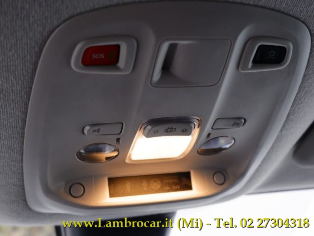 Opel Vivaro Furgone nuova a Milano (9)