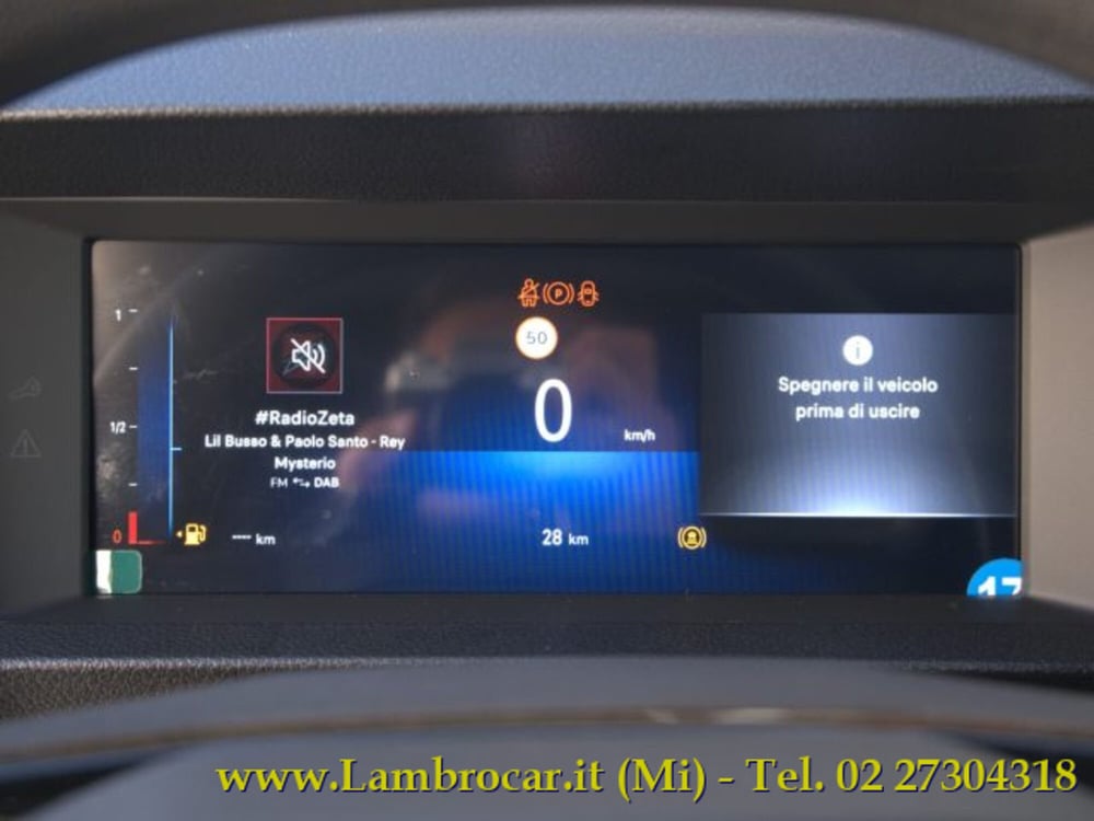 Opel Vivaro Furgone nuova a Milano (7)