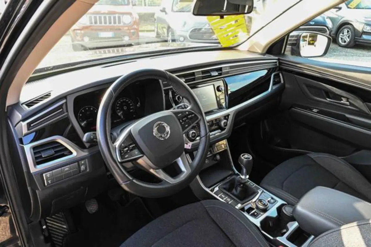 Ssangyong Korando usata a Torino (8)